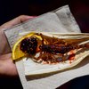 Restoran Meksiko Jual Cokelat dengan Topping Ulat dan Kecoa, Menjijikkan dan Estetik Beda Tipis