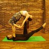 10 Potret Artis Indonesia Saat Olahraga Yoga, Ada yang Bisa Handstand lho!