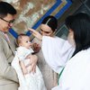 10 Momen Pembaptisan Baby Claire Putri Shandy Aulia, Penuh Haru dan Super Mewah!