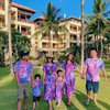 Liburan ke Bali, Ini 5 Potret Keluarga Hermansyah yang Kompak Pakai Baju Tie Dye Ungu
