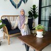 Lama Tak Muncul di TV, Intip Pesona Fenita Istri Arie Untung yang Makin Cantik dalam Balutan Hijab