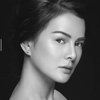 Tetap Memesona, Berikut 10 Potret Astrid Tiar dengan Make Up Minimalis yang Cantiknya Natural