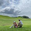 Senang Olahraga Mahal, 10 Gaya Nia Ramadhani Ini Tetap Stylist Saat Main Golf