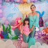 Pakai Tema Putri Duyung, Begini Momen Keseruan Perayaan Ulang Tahun Arsy Hermansyah