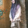 10 Inspirasi OOTD Hijab ala Larissa Chou, Wanita Mualaf asal Tiongkok yang Syari tapi Tetap Fashion