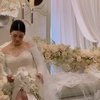 8 Potret Detail Make Up Korea ala Felicya Angelista di Pemberkatan Pernikahan