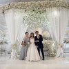 Deretan Potret Selebriti yang Hadiri Pesta Pernikahan Felicya Angelista dan Caesar Hito