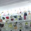 Hobi Koleksi Wewangian Mewah, Ini 10 Potret Ruang Parfum Ussy Sulistiawaty!