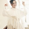 Penuh Pesona, Ini 8 Potret Lyodra Ginting dalam Balutan Outfit Serba Putih