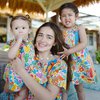 Potret Kekompakan Ibu dan Anak Selebriti Pakai Baju Kembar, Stylish Abis!