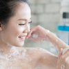 7 Rekomendasi Body Wash yang Nggak Bikin Kulit Kering