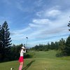Memesona, 10 Potret Luna Maya saat Olahraga Golf Ini Curi Perhatian!