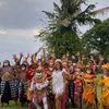 Sederet Momen Seru Perayaan Ulang Tahun Jessica Iskandar, Bernuansa Bunga dan Ada Tari Tradisional
