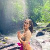 7 Potret Jessica Iskandar Pakai Baju Nerawang, Gayanya Sukses Bikin Kaum Adam Panas Dingin!