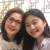10 Potret Kebersamaan Felicia Tissue dan Meilia Lau, Ibu-Anak Rasa Sahabat!