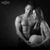 Potret Maternity Shoot Istri Bule Randy Pangalila, Berkonsep Sweet Couple yang Romantis