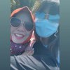 2 Mantan Istri Kiwil Makin Akur, Liburan Bareng Sampai Foto Bak Sahabat
