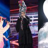 Suka Pakai Kostum Nyentrik di Panggung, 4 Selebriti Ini Sering Dapat Nyinyiran dari Netizen