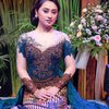 10 Potret Pesinden Memes Prameswati Pakai Kebaya, Molek dan Anggun Banget Bak Bidadari!