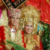 Mahar Sampai Ratusan Juta, Ini 7 Adat Pernikahan Termahal di Indonesia