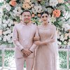 10 Potret Romantis Anang - Ashanty di Serangkaian Acara Pernikahan Aurel, Bak Pengantin Baru!