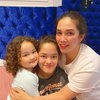 Pesona Ara, Putri Kedua Ussy Sulistiawaty yang Sudah Beranjak Remaja