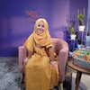 7 Gaya Hijab Anak Ayu Ting Ting Saat Jadi MC Acara Ramadan, Lucu dan Gemesin Banget