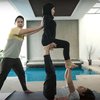 10 Potret Atta Halilintar dan Aurel Hermansyah Lakukan Yoga Kamasutra Biar Cepat Hamil