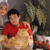 10 Potret Cindy Fatikasari Bersama Omar, Putranya yang Berkebutuhan Khusus