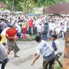 Ini 6 Tradisi Lebaran Unik di Indonesia, Ada yang Sampai Perang Ketupat loh!