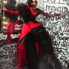 7 Gaya Aurra Kharisma dengan Tema Karakter Disney Cruella yang Dominasi Makeup Bold Warna Gelap