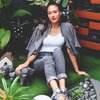 10 Potret Nadine Chandrawinata Upcycle Sepatunya, Estetik dan Bisa Jadi Inspirasi