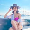10 Potret Jessica Iskandar Buka Kancing Baju dan Pamer Bra, Bikin Salah Fokus!