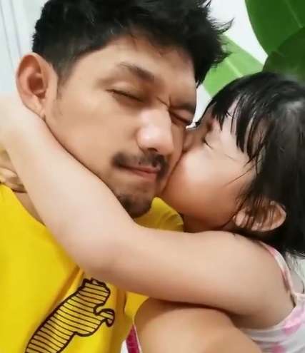 Potret Kedekatan Ibnu Jamil dengan Cattleya, Anak Sambung Bak Buah Hati Sendiri!