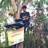 7 Potret Kocak Pedagang Indonesia, Self-Service hingga Bikin Demam Para Pembeli