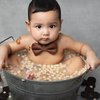 10 Gaya Pemotretan Shaquille Anak Cut Meyriska yang Gemesin, Cemong Makan Kue Hingga Mandi di Sereal