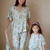 10 Potret Sarwendah Kembaran Baju Tidur dengan Thalia, Gayanya Bak Model Profesional!