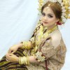 Manis Banget, Berikut 9 Potret Putri DAcademy Kenakan Baju Adat Bugis