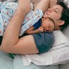 Ini 9 Potret Andrew Andika Momong Baby Ehsan, Penuh Tantangan dan Kebahagiaan sebagai Ayah