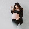 6 Potret Cherly Juno Mantan Cherry Belle Lakukan Maternity Shoot, Pamer Baby Bump