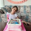 10 Potret Elif Putri Siti KDI Yang Gemar Makan Kulit Semangka Dan Lancar Bahasa Indonesia!