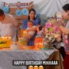10 Potret Perayaan Ulang Tahun Mikha Tambayong yang ke-27, Ada Personel BTS Juga lho!