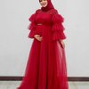 Potret Aurel Hermansyah Kenakan Gaun Merah Serasi dengan Atta Halilintar, Gemes Banget!