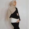 10 Potret Baby Bump Cynthia Ramlan yang Sedang Hamil Anak Ketiga, Auranya Glowing Banget!
