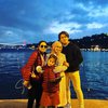 Potret Kebersamaan Lesti Kejora dan Rizky Billar Ketemu Siti KDI di Turki