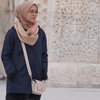 6 Gaya Mewah nan Glamor Lesti Kejora di Turki, Tas Mini Mahalnya Tak Pernah Absen lho