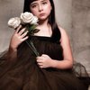 10 Potret Ciara Brosnan Bintang Sinetron Cinta Amara yang Gak Takut Tampil Lusuh Demi Peran