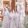 9 Potret Kelucuan Keponakan Ria Ricis di Acara Pernikahan, Gemesin Banget!
