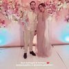 Sempat Dituduh Pelakor, Ini Momen Pertunangan Shirin Safira dan Nazim Gisymar yang Serba Pink 