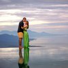 6 Potret Honey Moon Miller Khan dan Farina Rebecca di Bali, Romantis dan Makin Lengket!